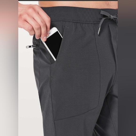 Lululemon ABC JOGGERS MEN'S XS  31" INSEAM OBSIDIAN GRAY EUC PERFECT - Picture 2 of 3